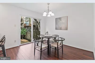 2803 Shawn Leigh Drive, Vienna, VA 22181 - Photo 12