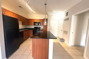 12958 Centre Park Cir, Herndon, VA 20171 - Photo 2