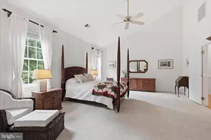 10693 Alliwells Ct, Oakton, VA 22124 - Photo 32