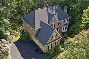 10693 Alliwells Ct, Oakton, VA 22124 - Photo 66
