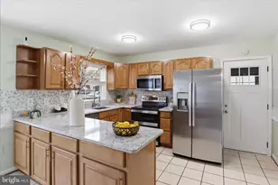 1337 Shallow Ford Rd, Herndon, VA 20170 - Photo 10