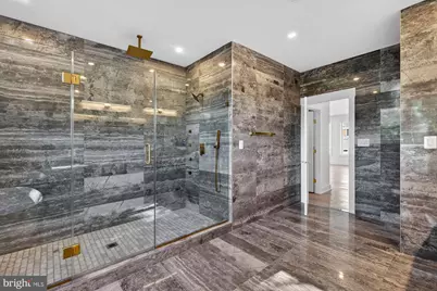 719 Meadow Lane SW, Vienna, VA 22180 - Photo 52