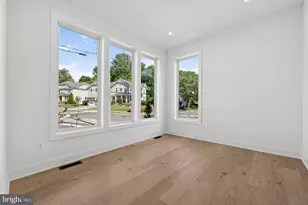 719 Meadow Ln SW, Vienna, VA 22180 - Photo 18