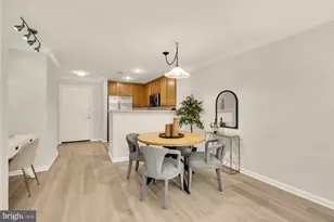 12001 Market St, Reston, VA 20190 - Photo 22