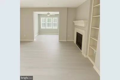 12245 Fairfield House Drive #403A, Fairfax, VA 22033 - Photo 2