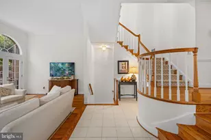 6656 Corner Ln, McLean, VA 22101 - Photo 4