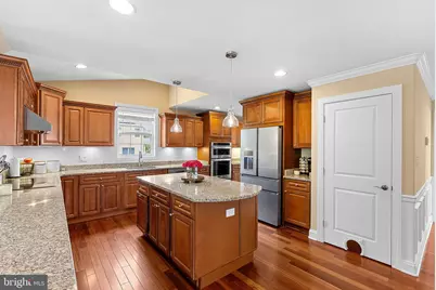 6932 Alpine Drive, Annandale, VA 22003 - Photo 18