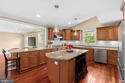 6932 Alpine Drive, Annandale, VA 22003 - Photo 14