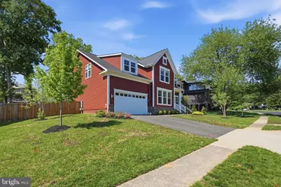 2516 Villanova Drive, Vienna, VA 22180 - Photo 2