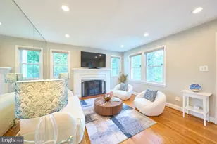 3533 Woodburn Rd, Annandale, VA 22003 - Photo 18