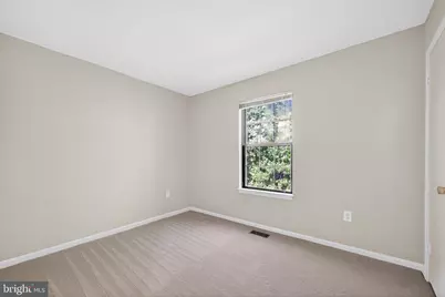 10205 Scarborough Commons Court, Burke, VA 22015 - Photo 28