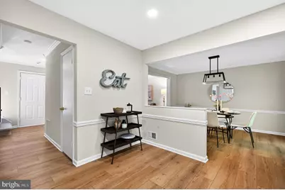 10205 Scarborough Commons Court, Burke, VA 22015 - Photo 14