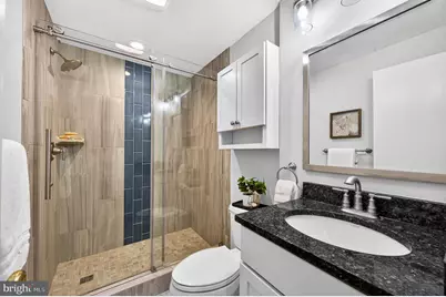 10205 Scarborough Commons Court, Burke, VA 22015 - Photo 34