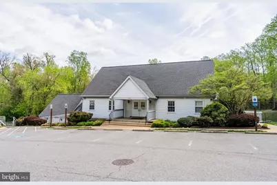 10205 Scarborough Commons Court, Burke, VA 22015 - Photo 50