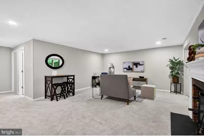 10205 Scarborough Commons Court, Burke, VA 22015 - Photo 30