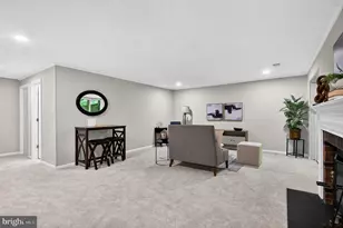 10205 Scarborough Commons Ct, Burke, VA 22015 - Photo 30