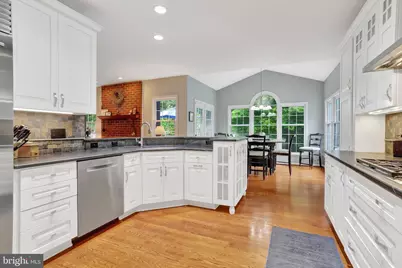 9220 Davis Drive, Lorton, VA 22079 - Photo 16