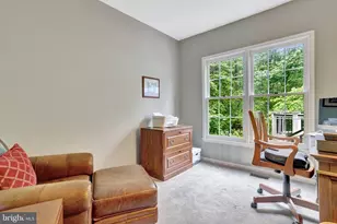 9220 Davis Dr, Lorton, VA 22079 - Photo 8