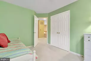 9220 Davis Dr, Lorton, VA 22079 - Photo 38