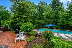 9220 Davis Dr, Lorton, VA 22079 - Photo 38