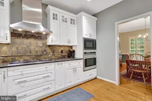 9220 Davis Dr, Lorton, VA 22079 - Photo 18