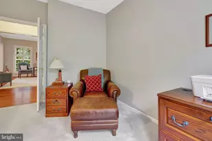 9220 Davis Dr, Lorton, VA 22079 - Photo 10