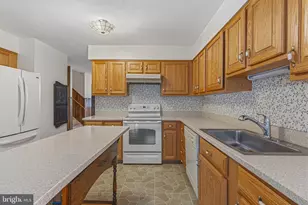7207 Neaptide Ln, Burke, VA 22015 - Photo 8