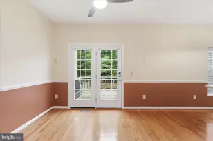 14279 Glade Spring Dr, Centreville, VA 20121 - Photo 14