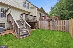 14279 Glade Spring Dr, Centreville, VA 20121 - Photo 30