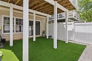 12000 Edgemere Cir, Reston, VA 20190 - Photo 30