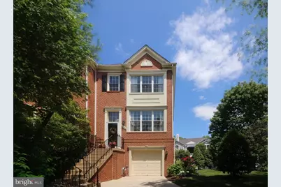 12000 Edgemere Circle, Reston, VA 20190 - Photo 2