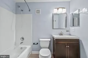 12864 Fair Briar Ln, Fairfax, VA 22033 - Photo 20