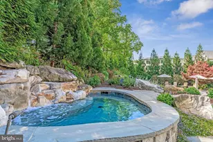 6807 Wemberly Way, McLean, VA 22101 - Photo 80