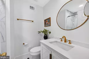 12136 Wedgeway Ct, Fairfax, VA 22033 - Photo 20