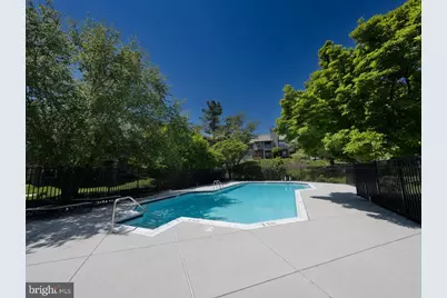 1725 Ascot Way #1725B, Reston, VA 20190 - Photo 4