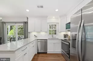 2706 Hatmark St, Vienna, VA 22181 - Photo 12