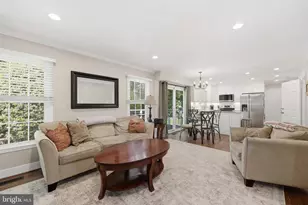 2706 Hatmark St, Vienna, VA 22181 - Photo 6