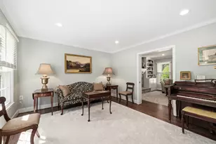 2706 Hatmark St, Vienna, VA 22181 - Photo 4