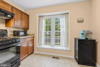14422 Salisbury Plain Court, Centreville, VA 20120 - Photo 10