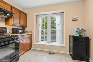 14422 Salisbury Plain Ct, Centreville, VA 20120 - Photo 10
