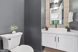 1736 Great Falls St, McLean, VA 22101 - Photo 22