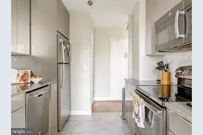 3245 Rio Drive #604, Falls Church, VA 22041 - Photo 4