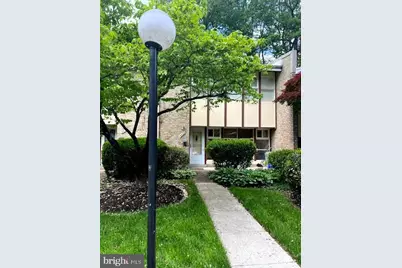 4420 Forest Glen Court, Annandale, VA 22003 - Photo 2