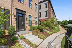 12558 Ov Dr, Fairfax, VA 22033 - Photo 4