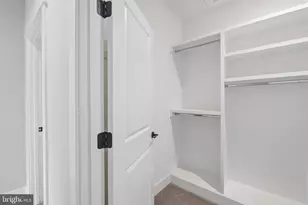 2336 N Oak St, Falls Church, VA 22046 - Photo 68