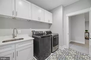 2336 N Oak St, Falls Church, VA 22046 - Photo 78
