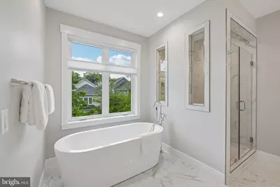 2336 N Oak Street, Falls Church, VA 22046 - Photo 58