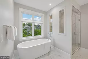 2336 N Oak St, Falls Church, VA 22046 - Photo 58