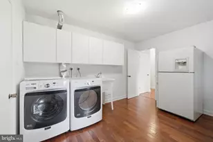1301 Lopp Ct, Herndon, VA 20170 - Photo 24