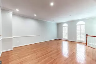 11618 Park Vista Blvd, Fairfax, VA 22030 - Photo 4